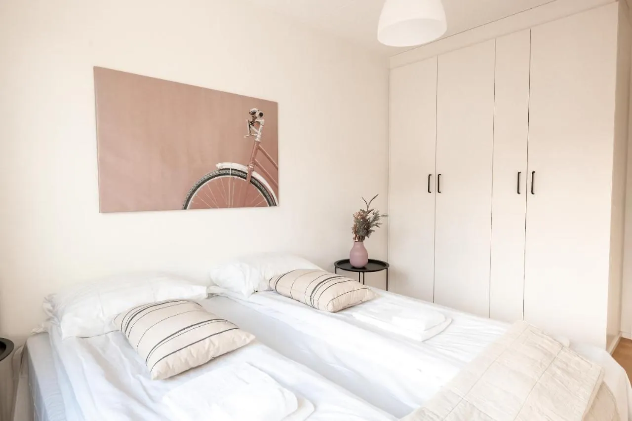 2Ndhomes Modern & Cozy 2Br Apartment With Balcony Helsinki