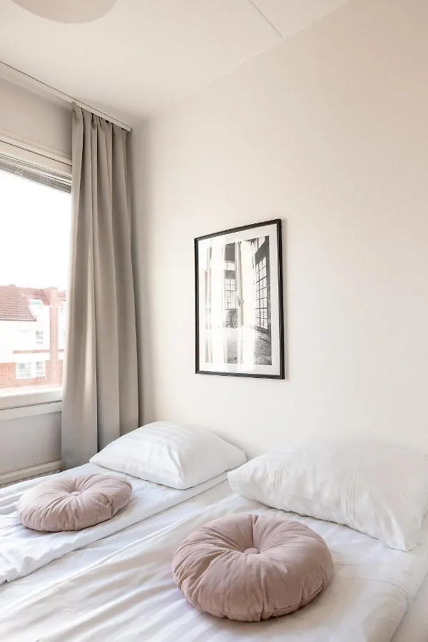 2Ndhomes Modern & Cozy 2Br Apartment With Balcony Helsinki