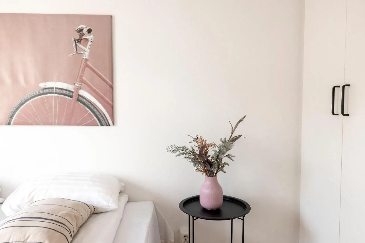 2Ndhomes Modern & Cozy 2Br Apartment With Balcony Helsinki